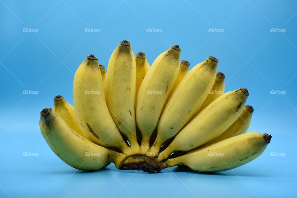 Yellow on light blue background? Ofcourse! It makes the yellow pop out more!