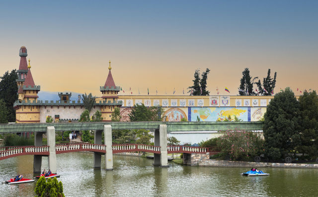 Entertainment park 