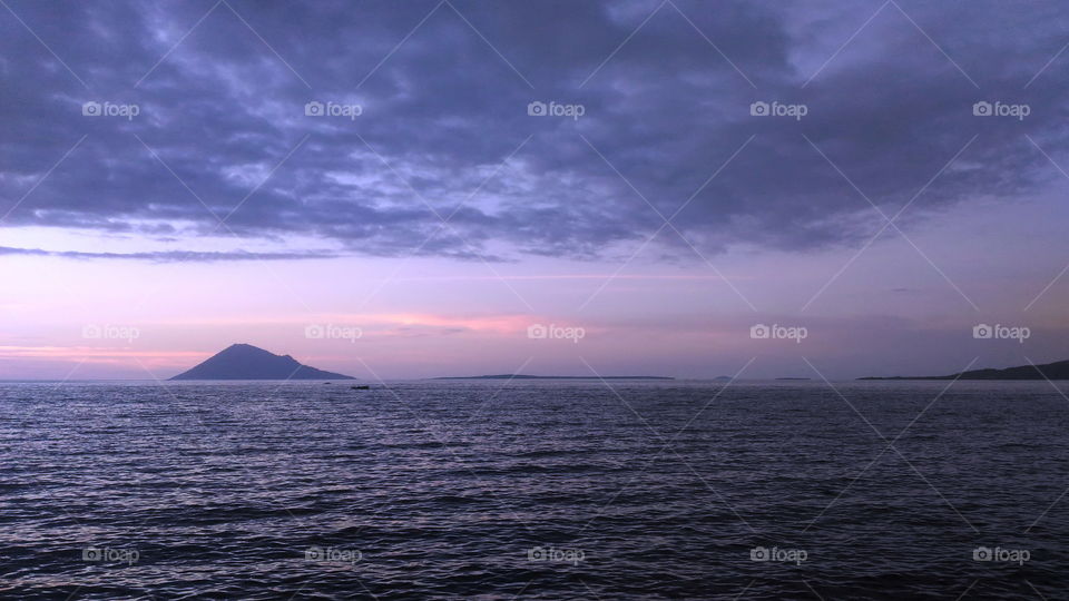 face to manado tua island