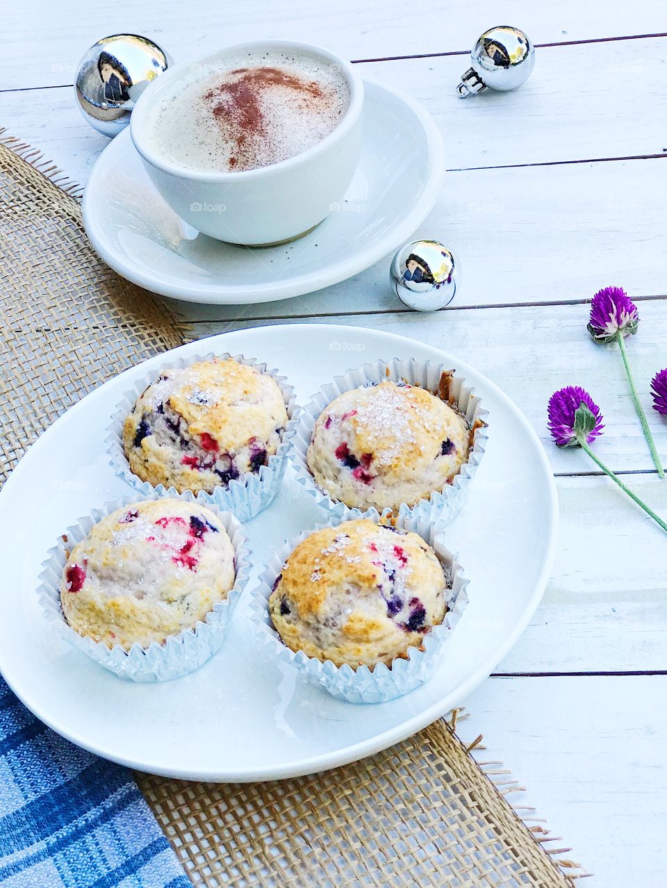 Mixed Berry Muffins 