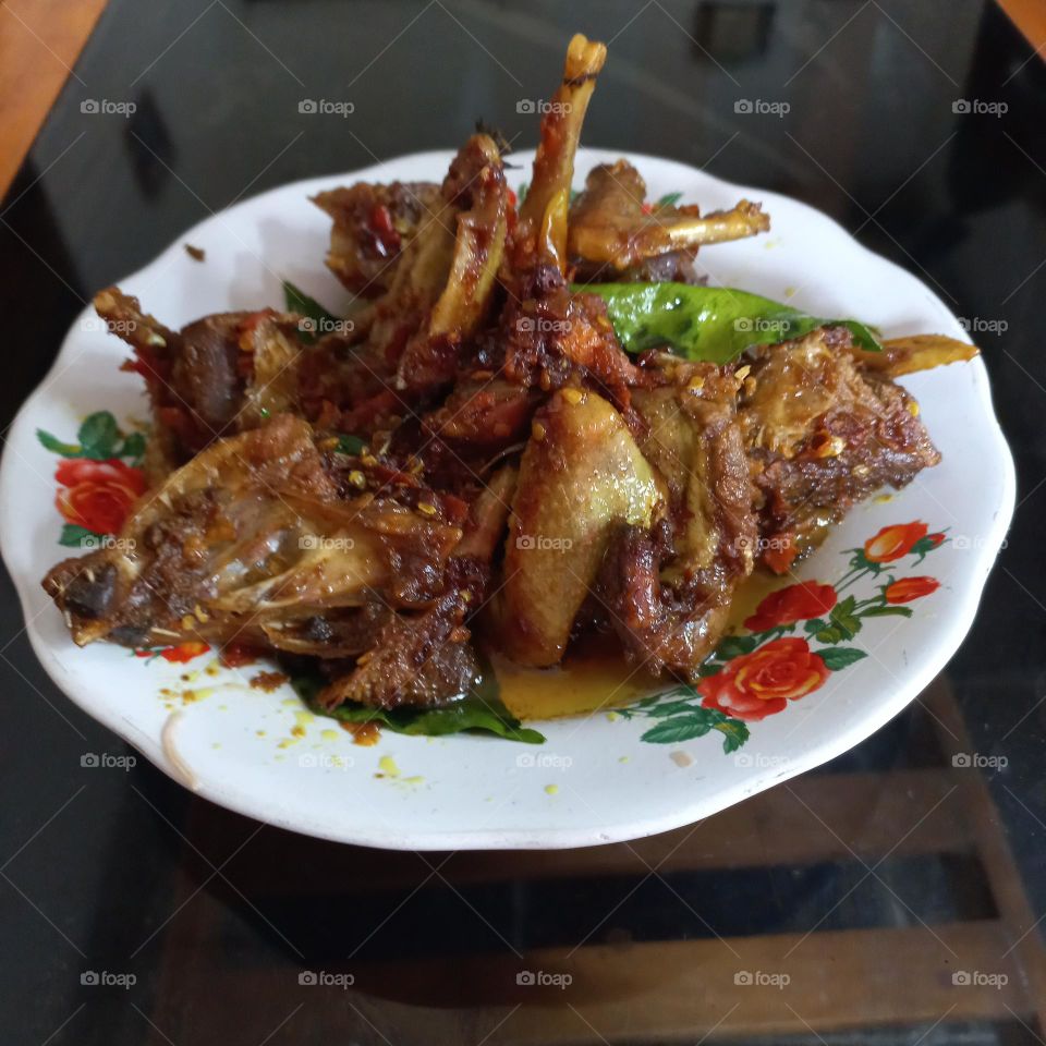 This is a dove meat dish that is ready to be served