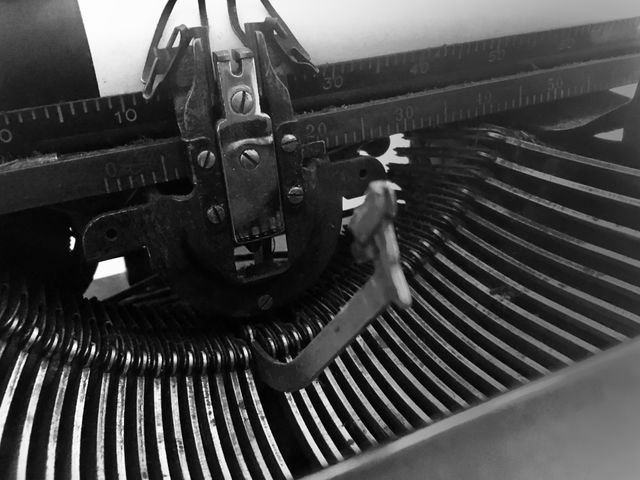 Typewriter 