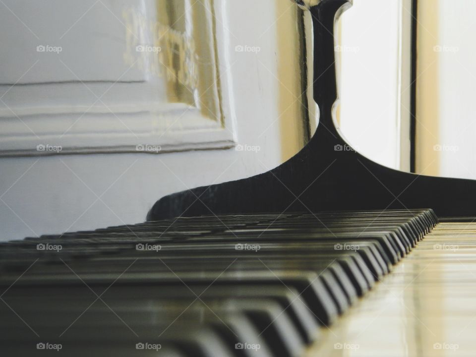 Grand piano