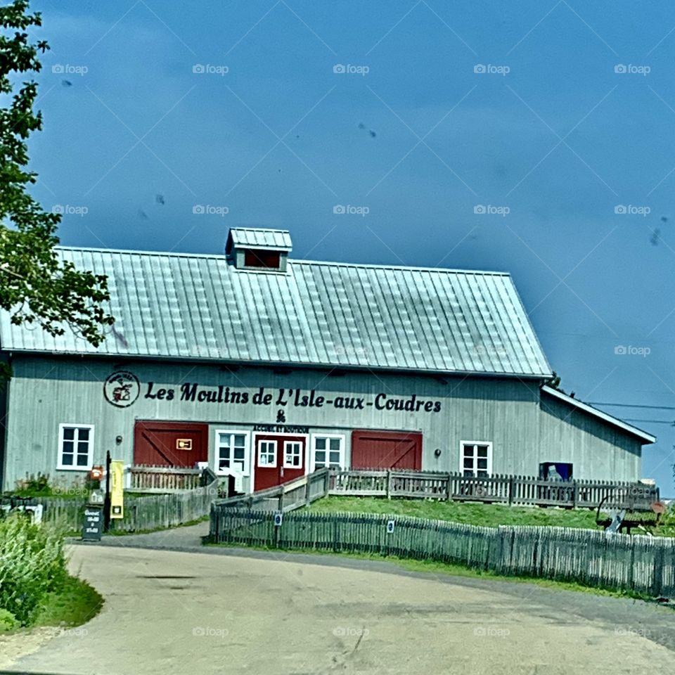 Welcome to Les Moulins de l’Isle-aux-Coudres, Quebec, Canada 🍁