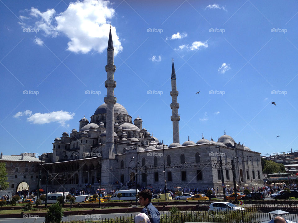 car traffic turkey mosque by linhof