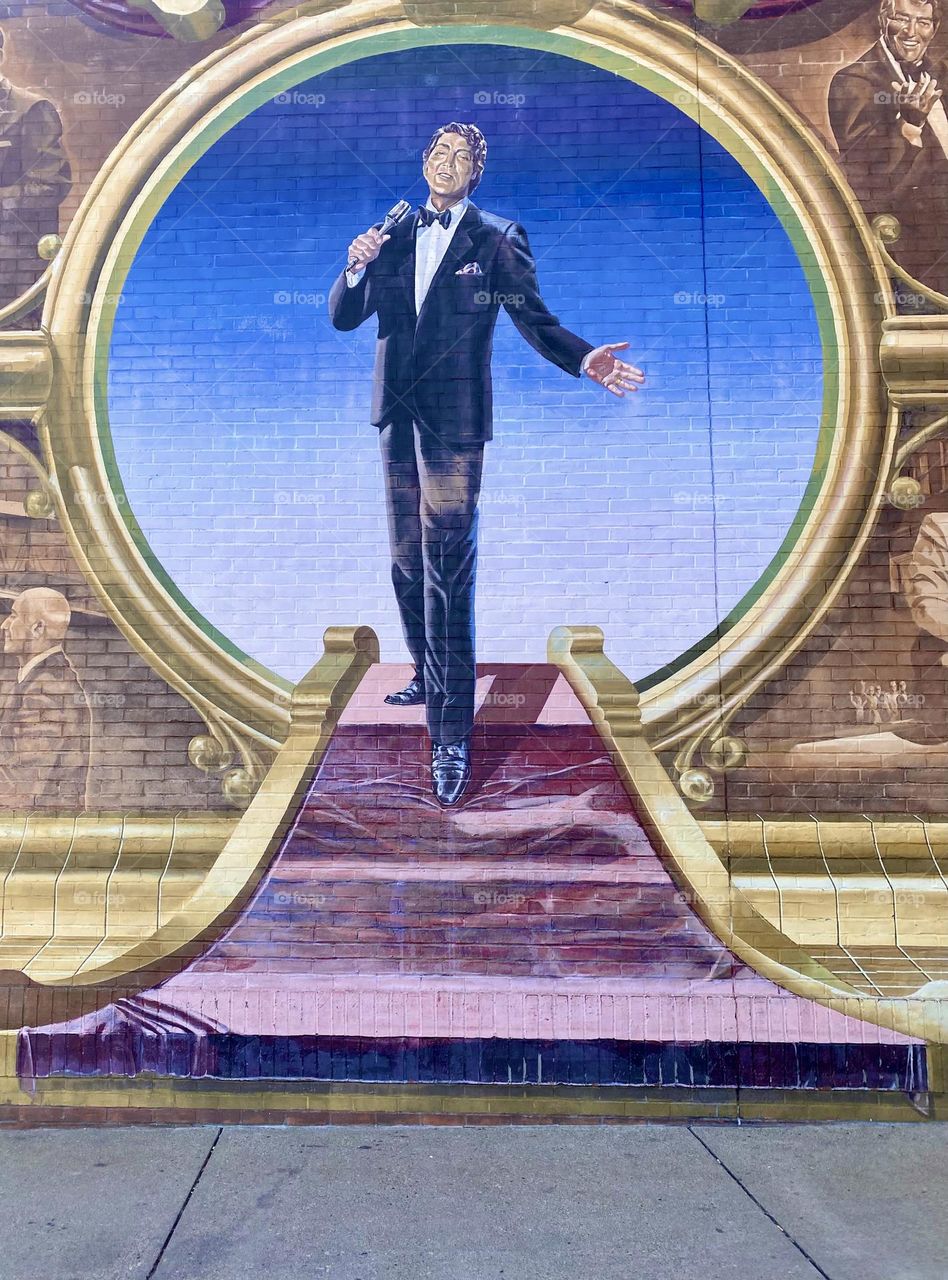 Dean Martin mural 