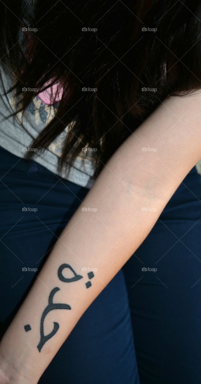 tattoo on the nand girl