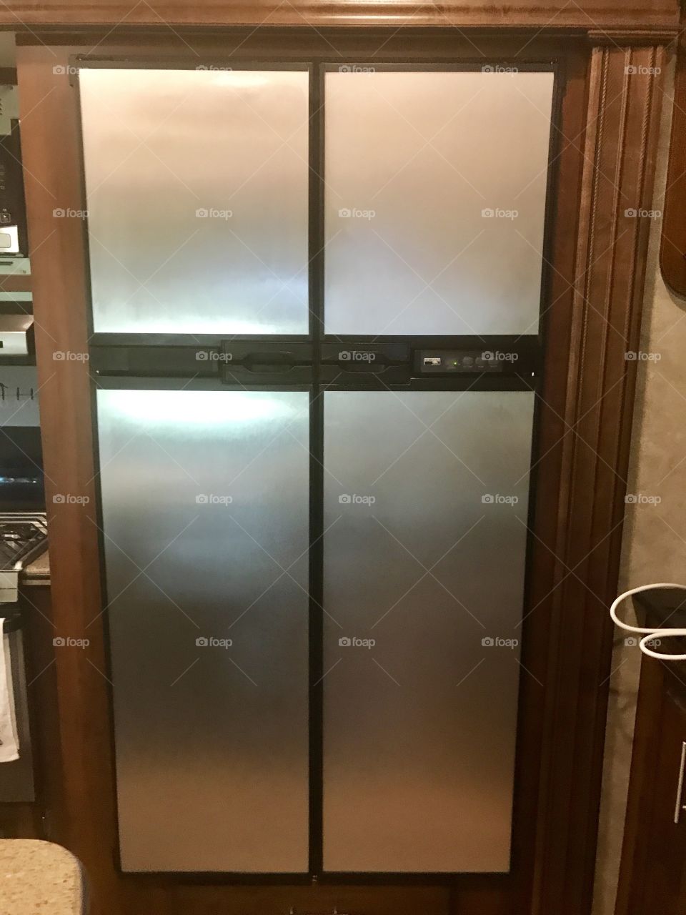 Symmetry refrigerator 