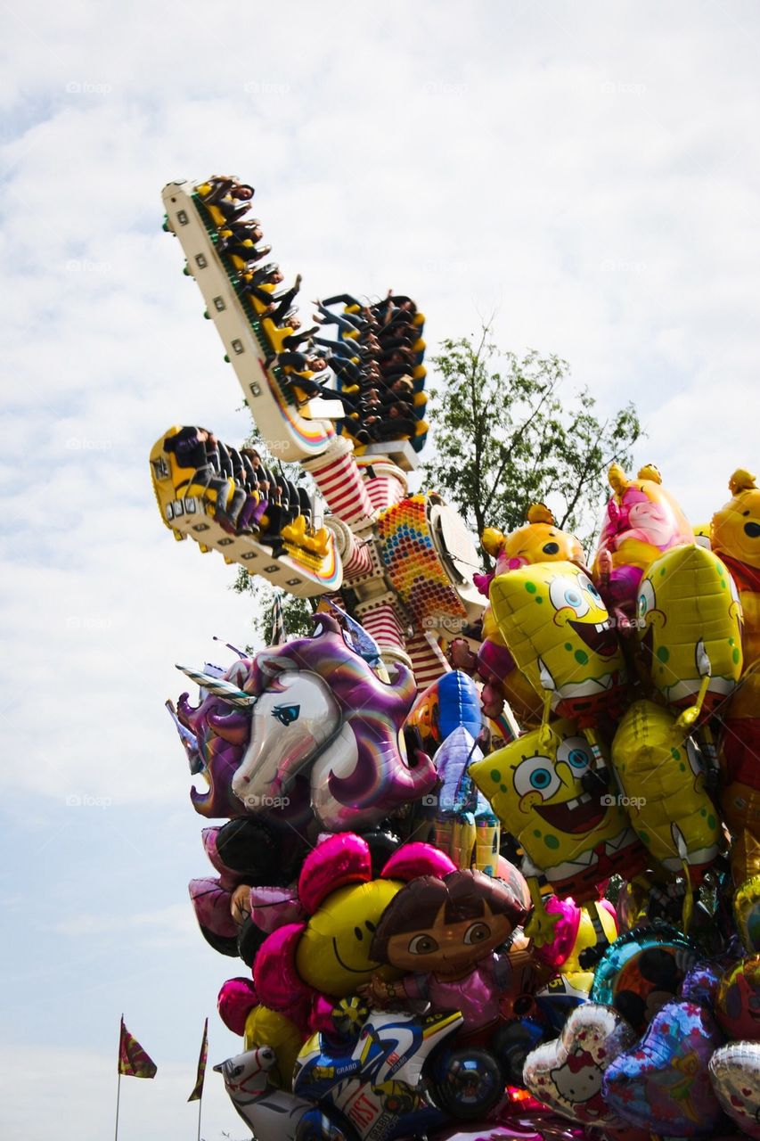 balloons amusement park