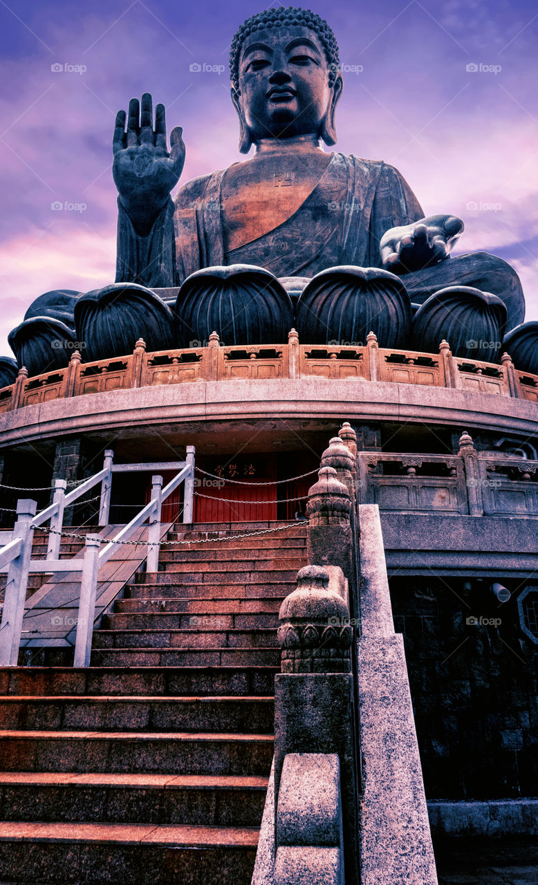 Tian Tan Buddha