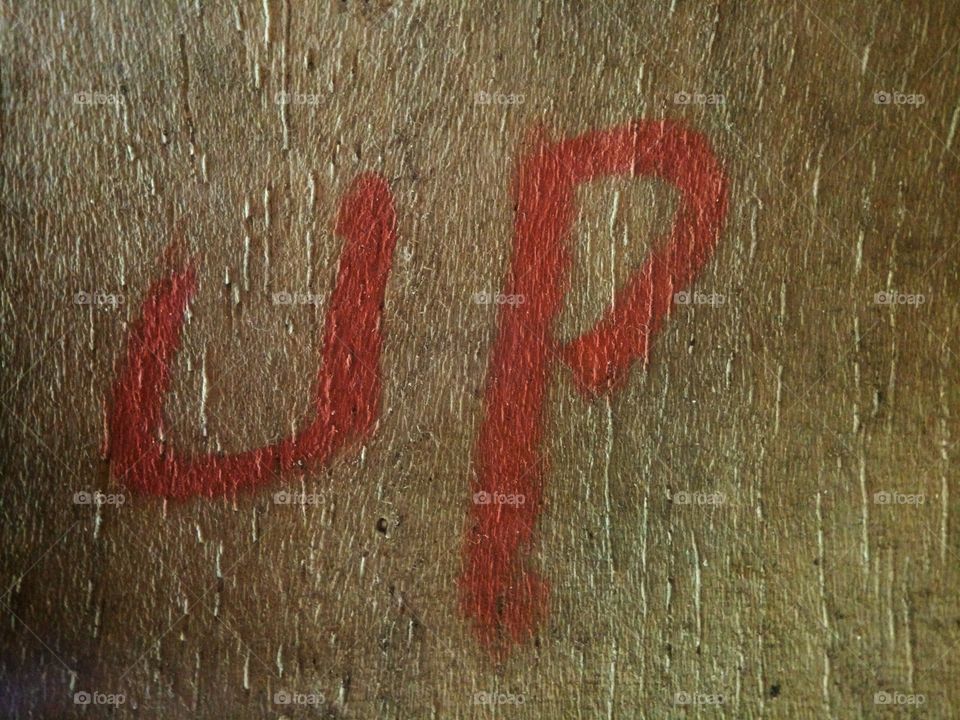 tulisan didinding Kayu