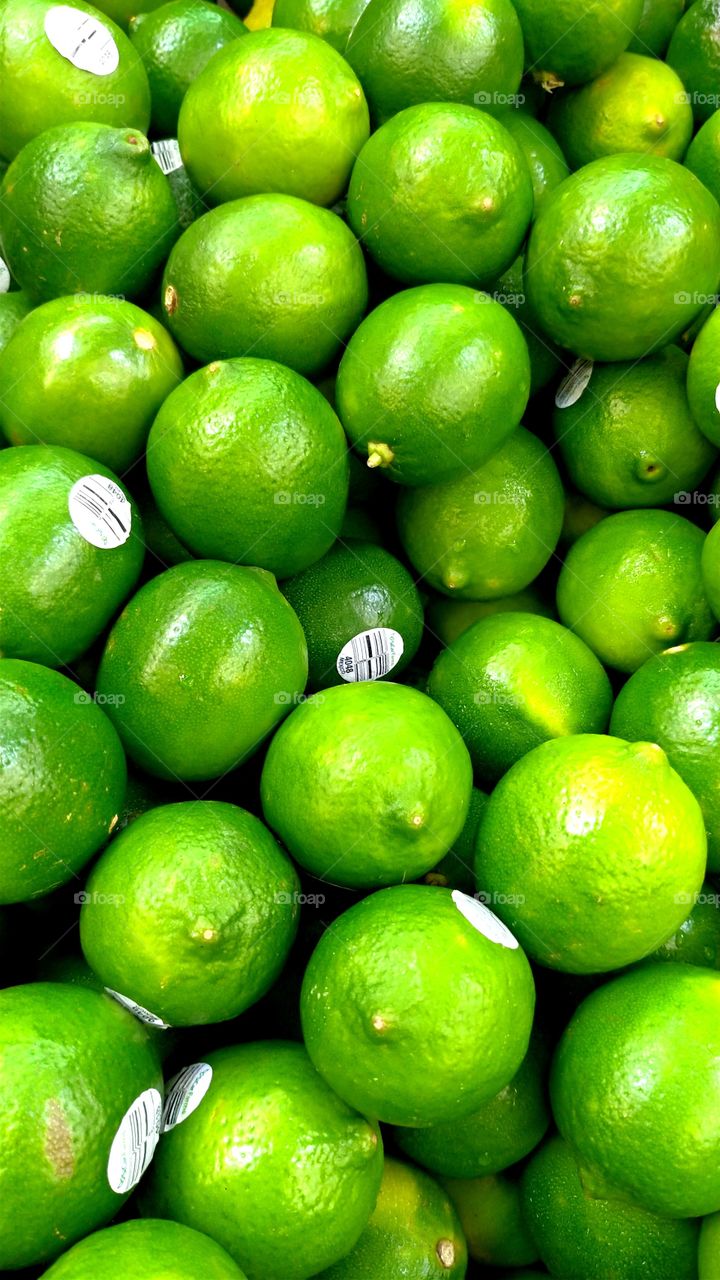 Fresh limes