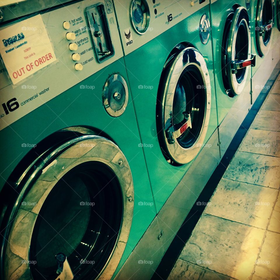 Launderette Bubbles retro washing machines