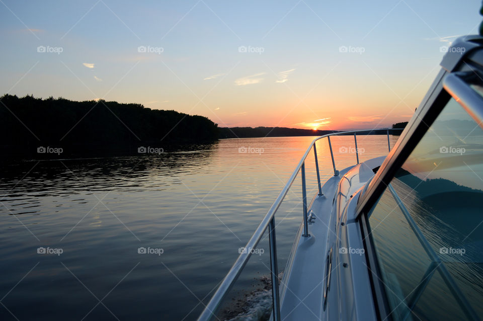 Sunset on the Mississippi River south of Dubuque, Iowa. 