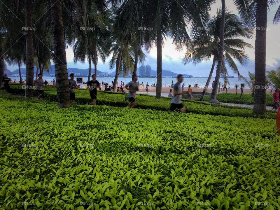 Men running in Hainan