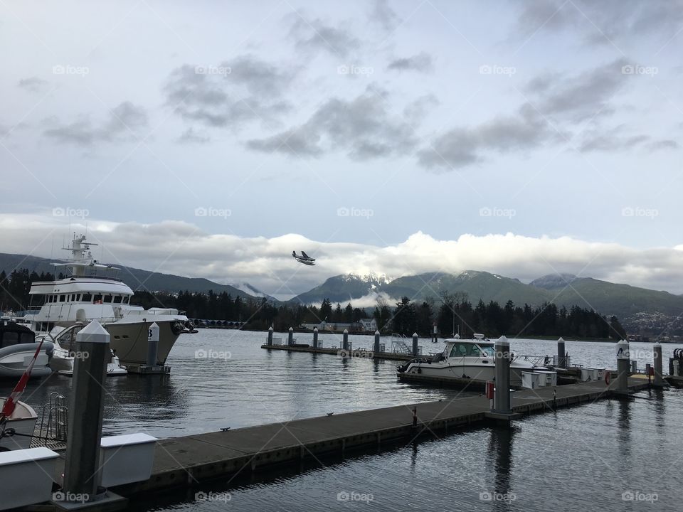 Autumn in a harbour 