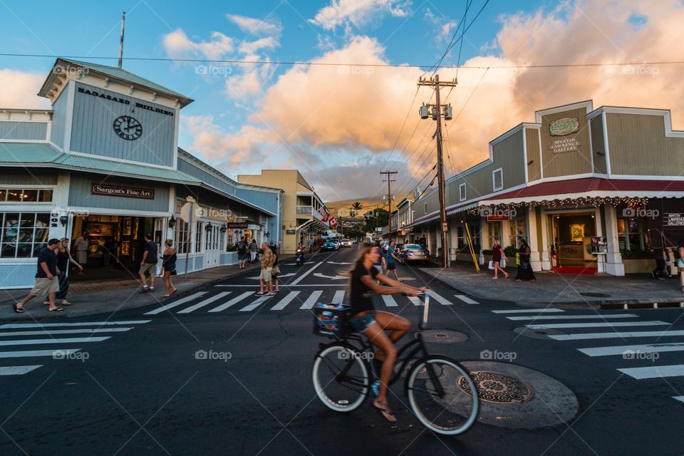 The busy main street of Lahaina, Maui bursting with character on a December evening