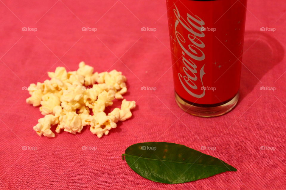 popcorn and cola