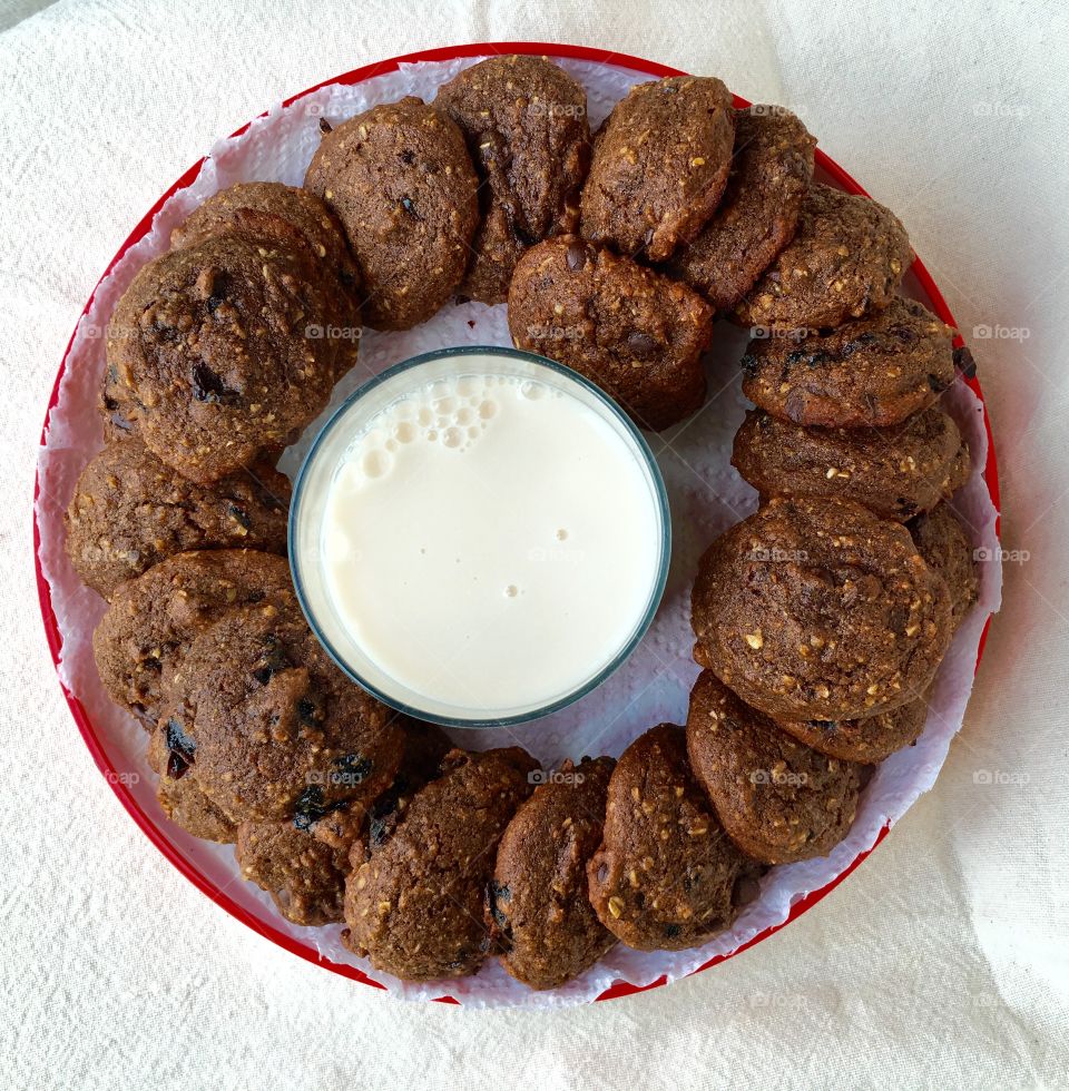 Cookies and milk