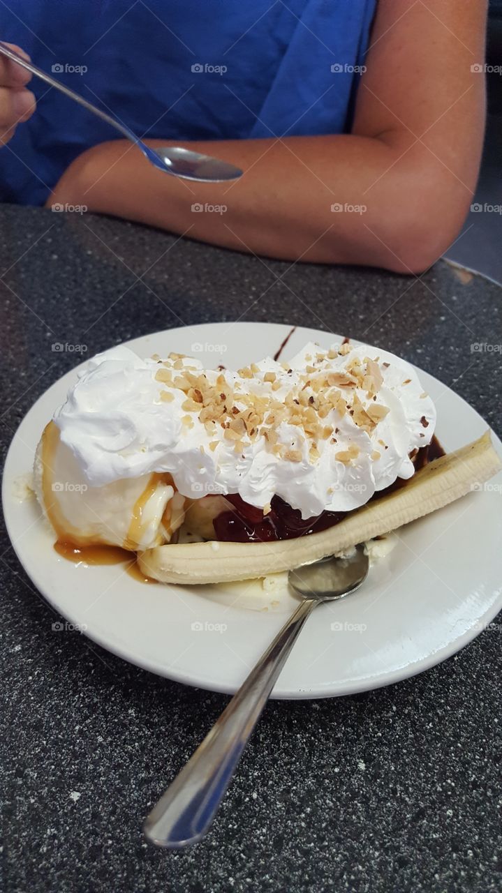 banana split