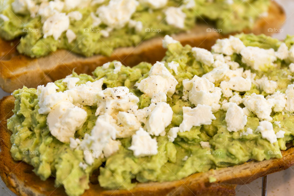 Avocado feta toast