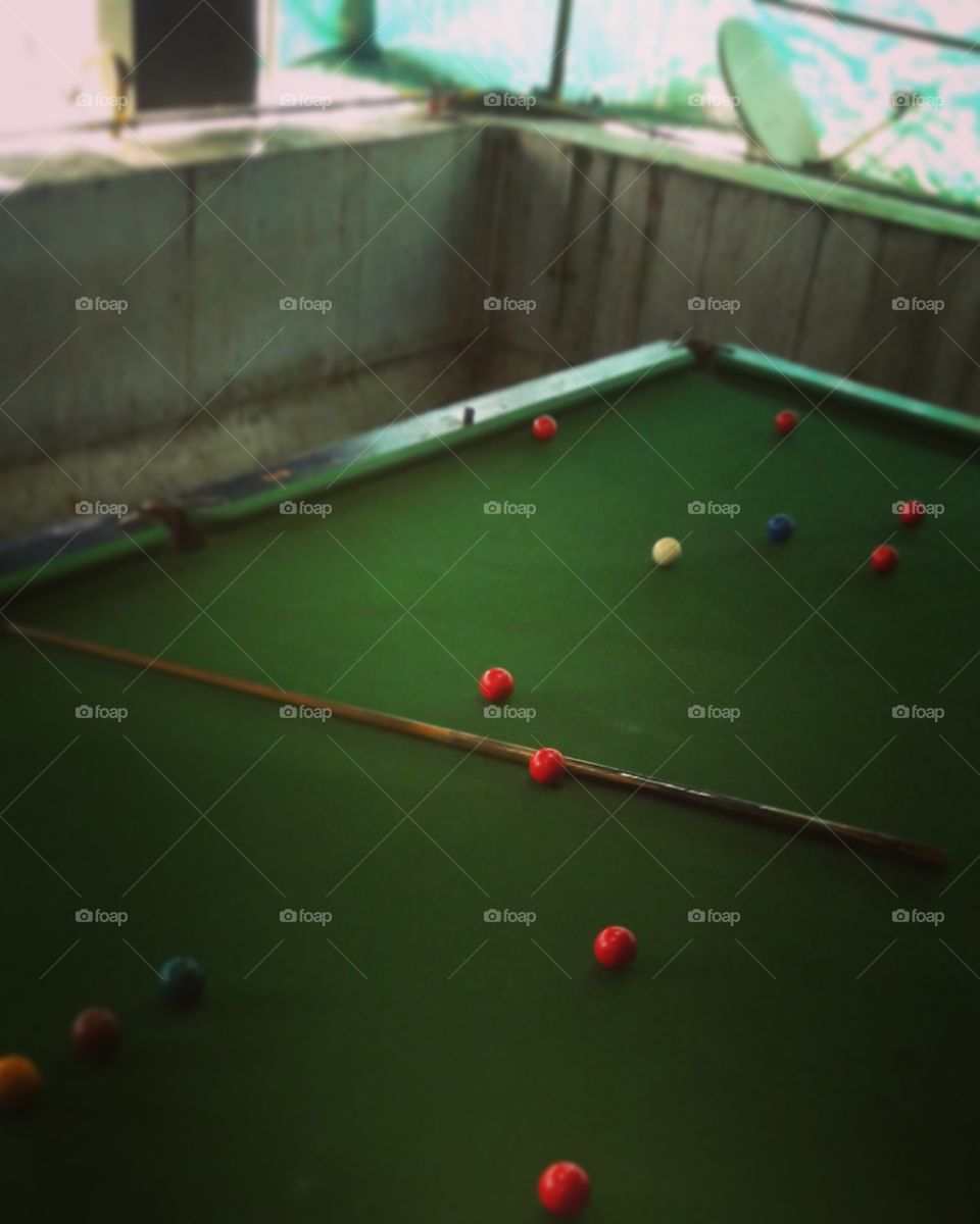 Snooker on terrace