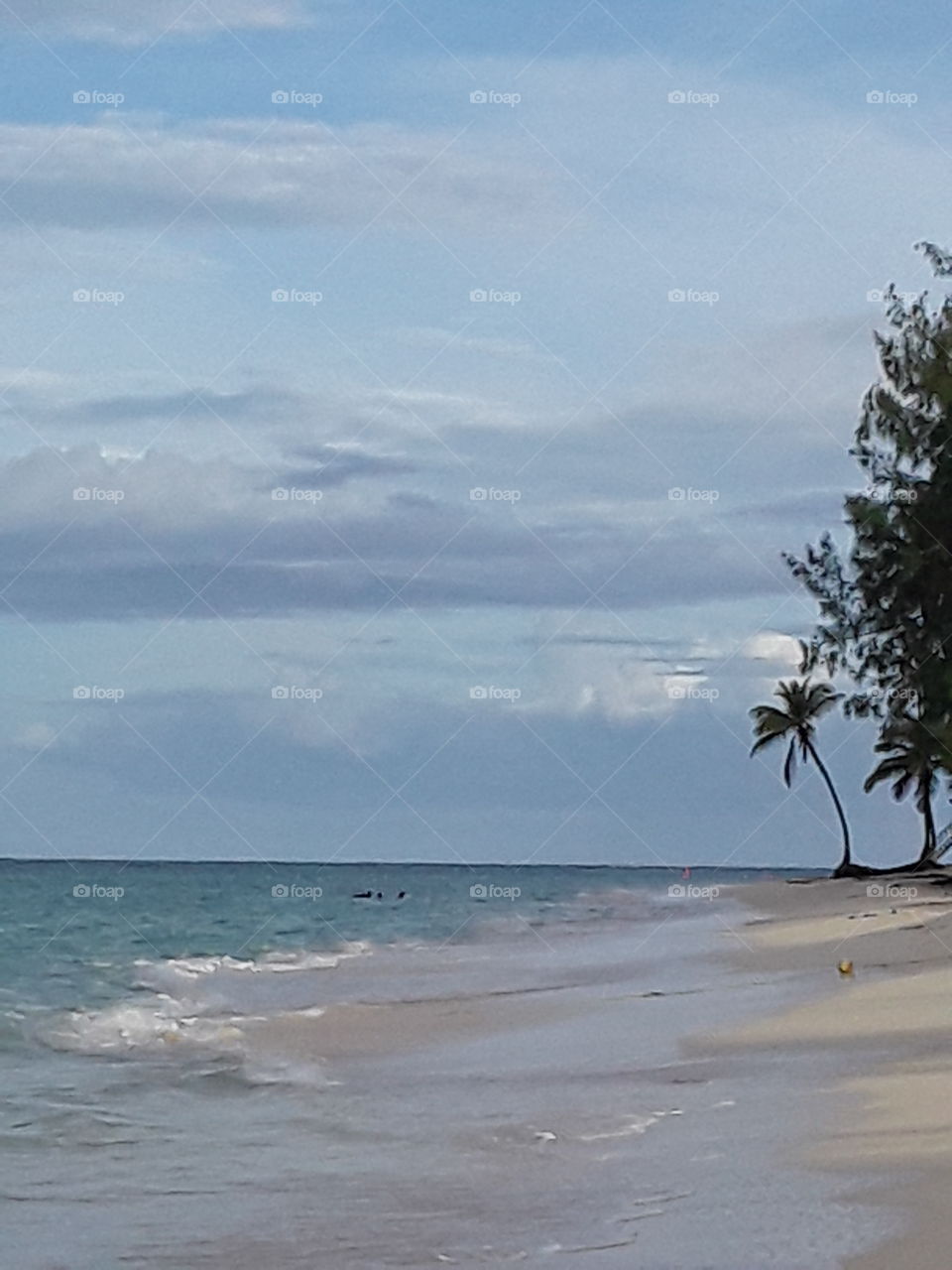 the empty beaches of the Dominican Republic are still attractive for their beauty