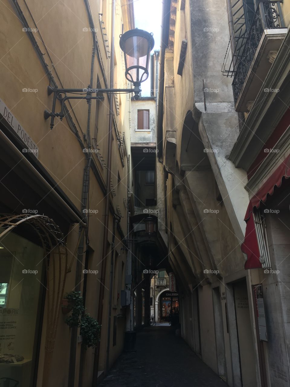 Alleyway in Treviso 