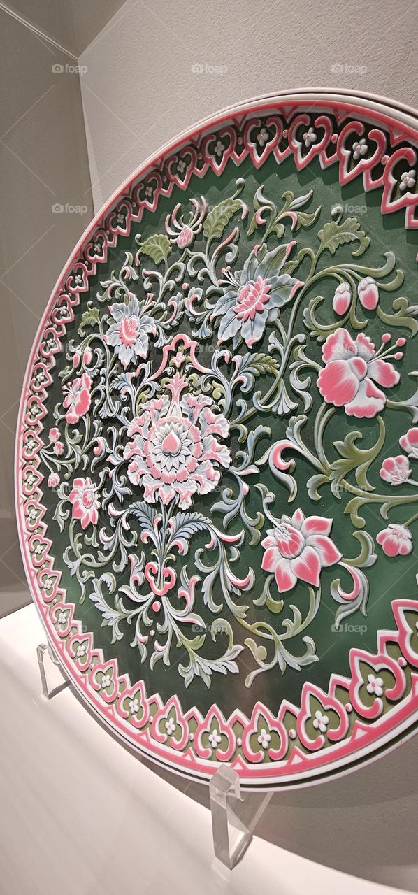 cmog glass plate art