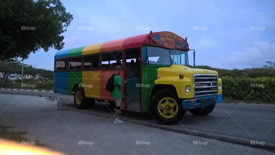 Aruba: Party  Bus