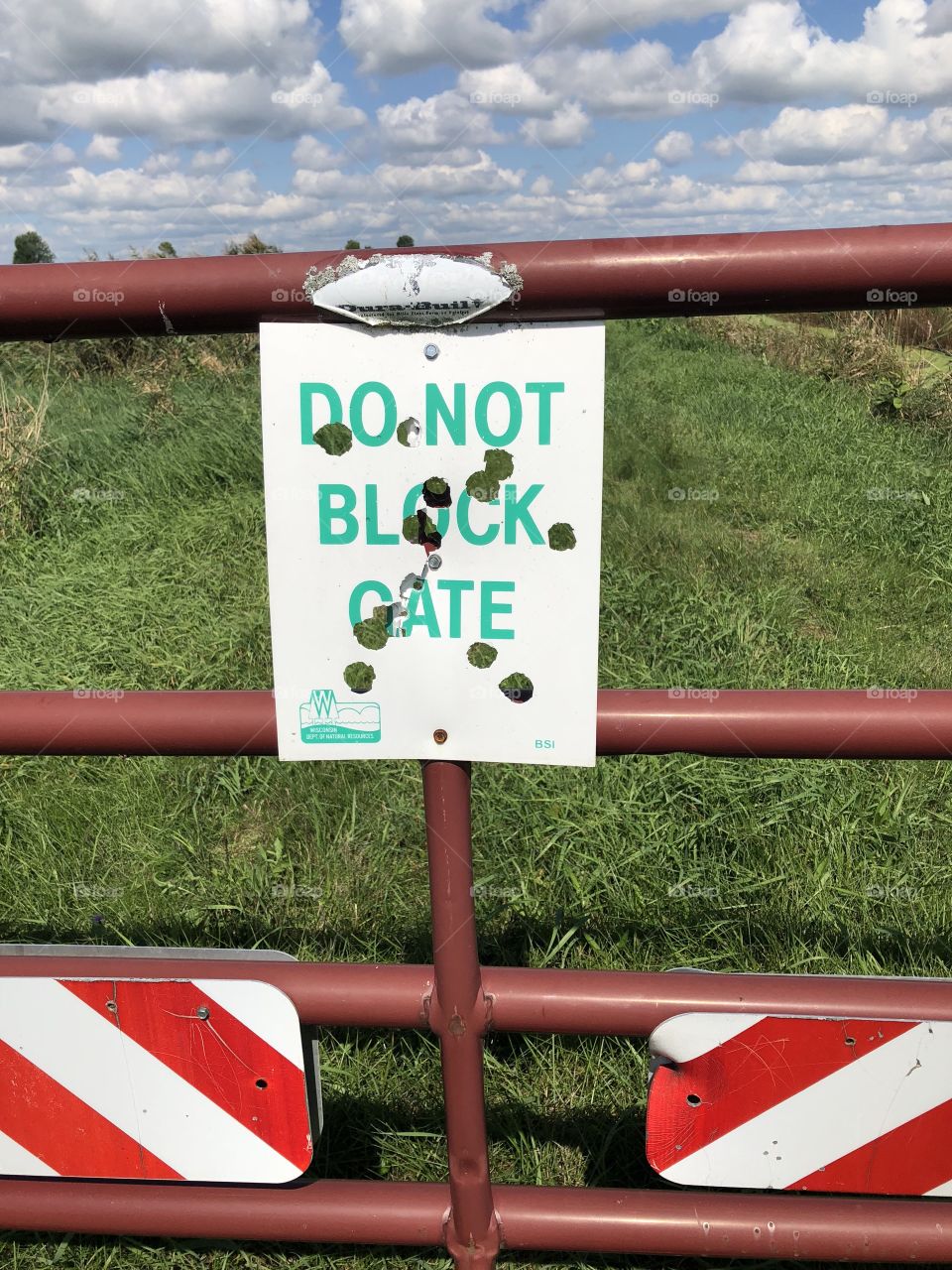Do not block (or shoot) gate 