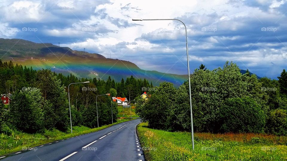 Low rainbow