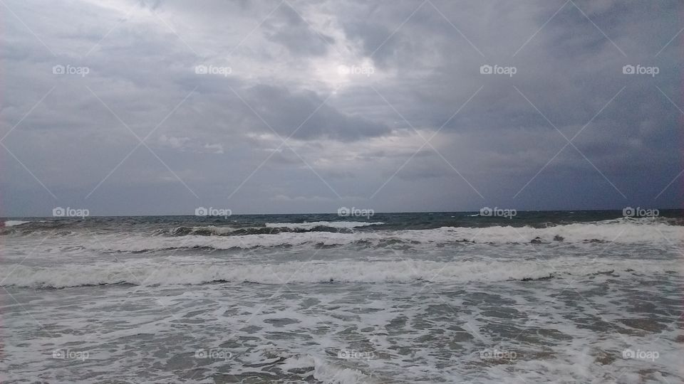 Atlantic ocean waves. storms waves