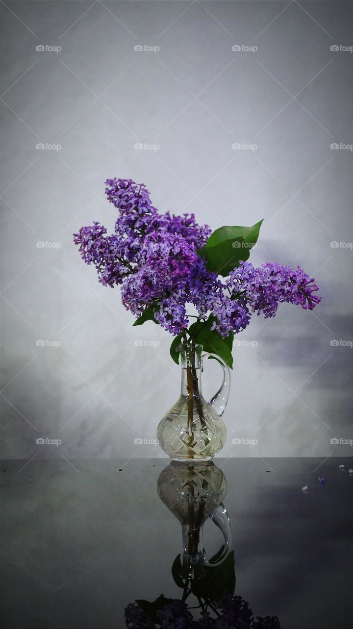 mirror still life with lilac