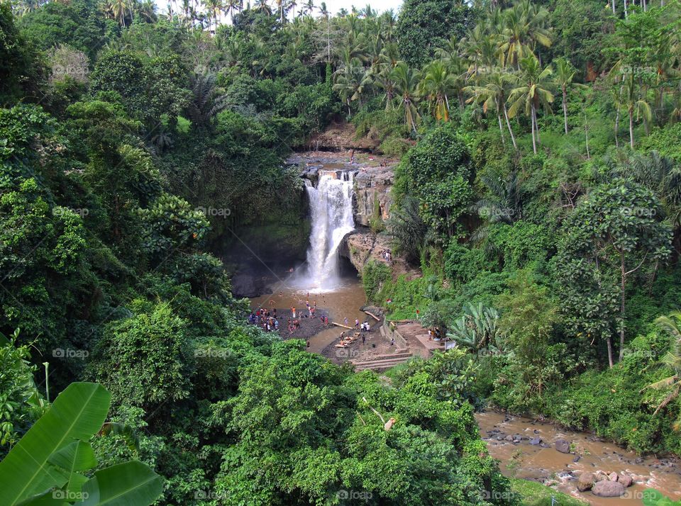 Bali Tegenungan  waterfall