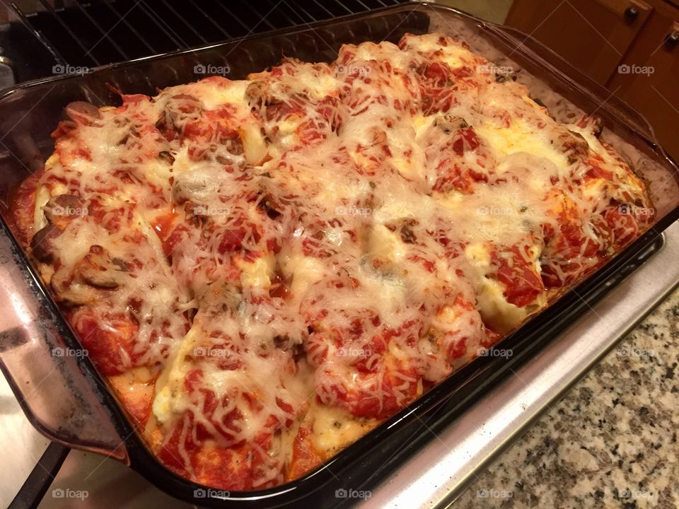 Ricotta and sausage stuffed shells