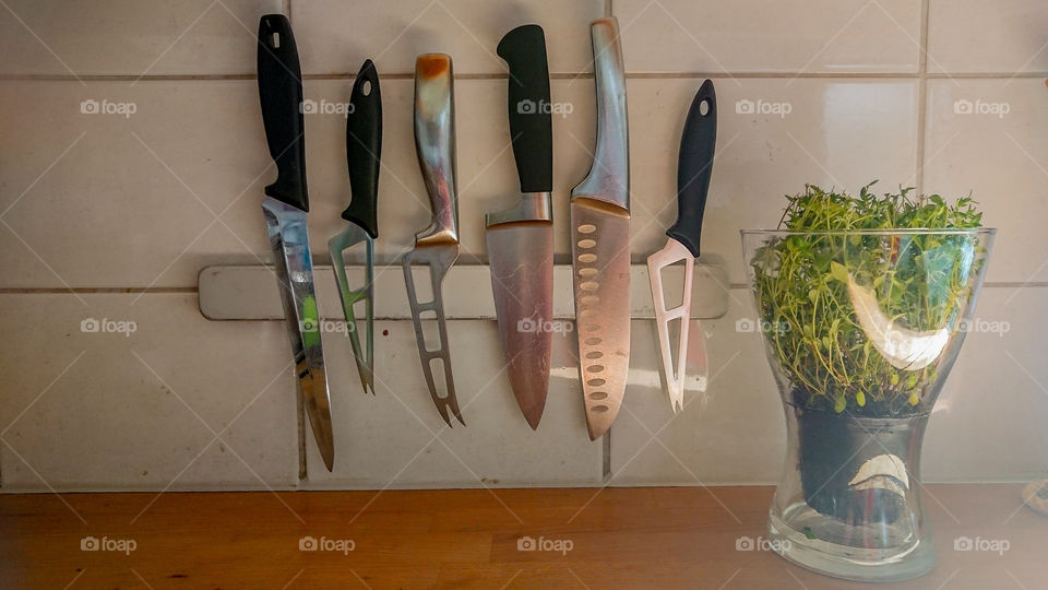 kitchen knives