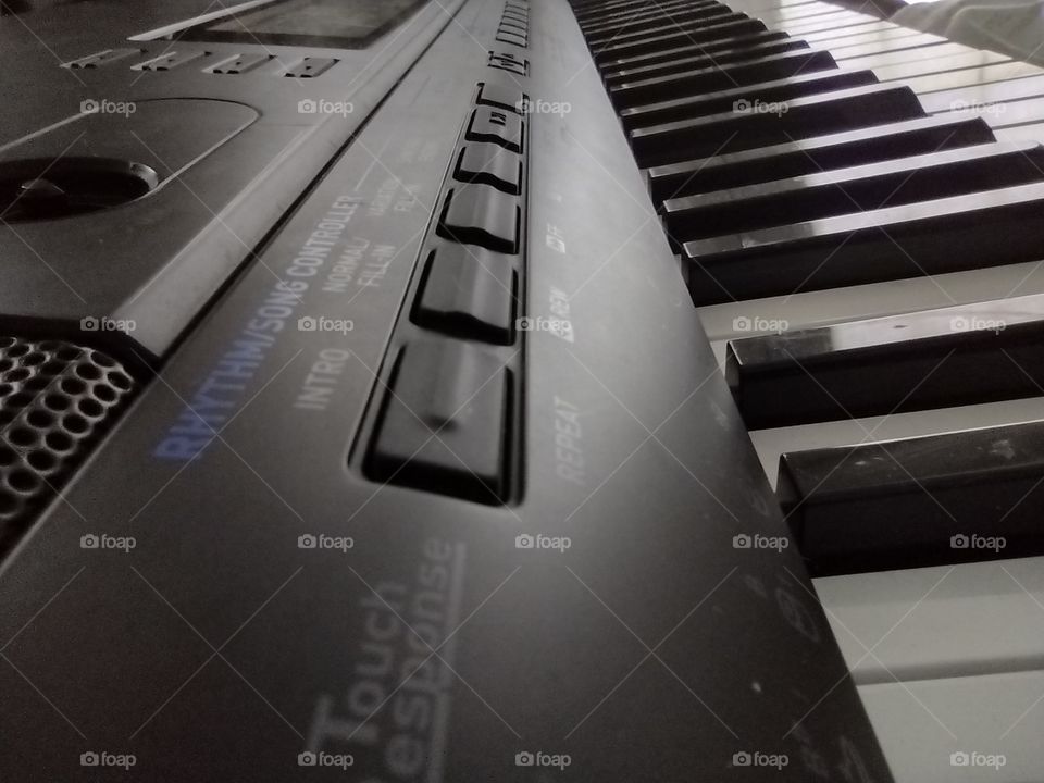 Unfiltered electric piano