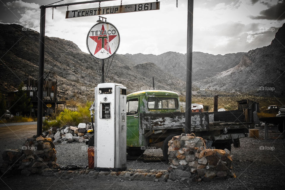 Retro Gas Station