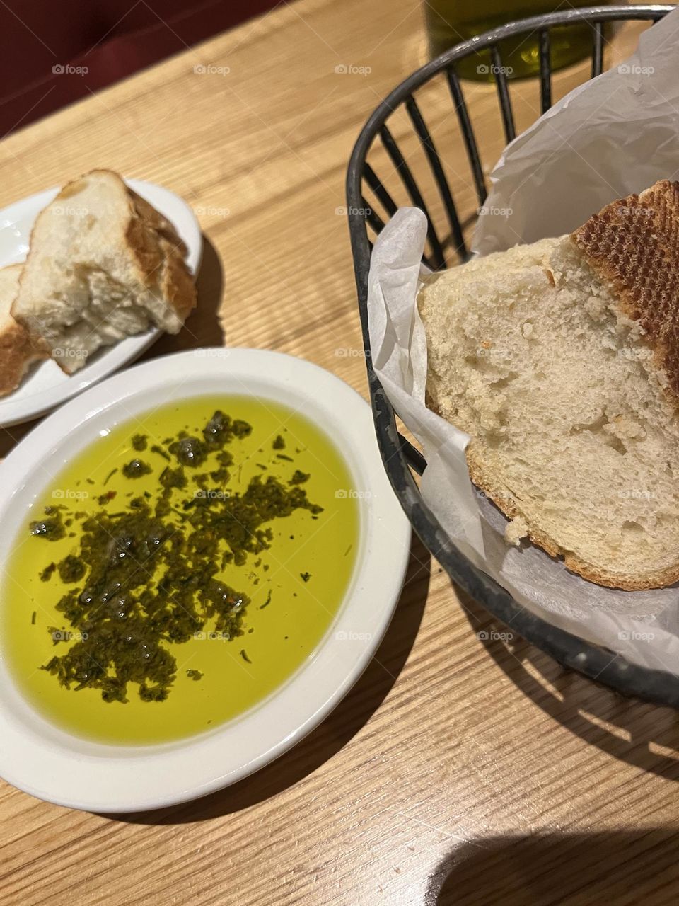 Bread and olive oil 