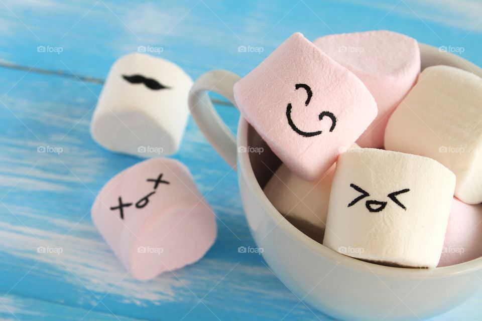 Happy marshmallows