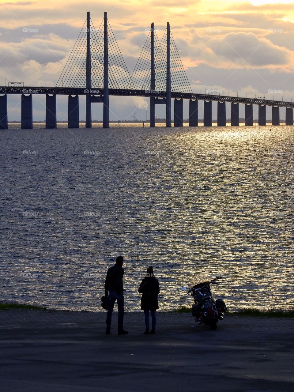 Öresundsbron in sunset