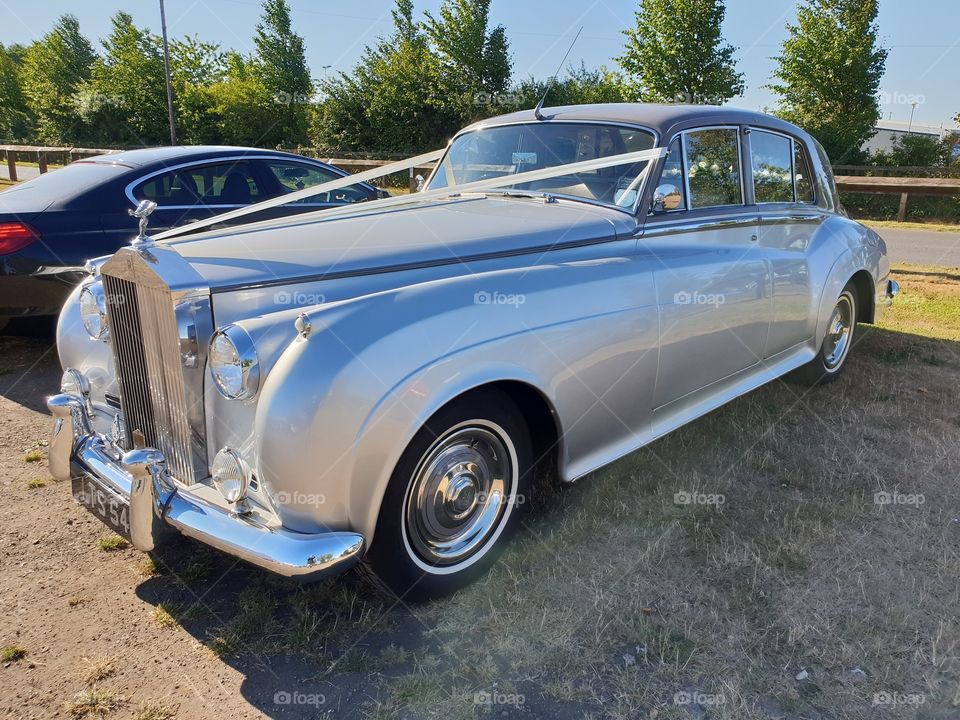 Rolls Royce wedding car