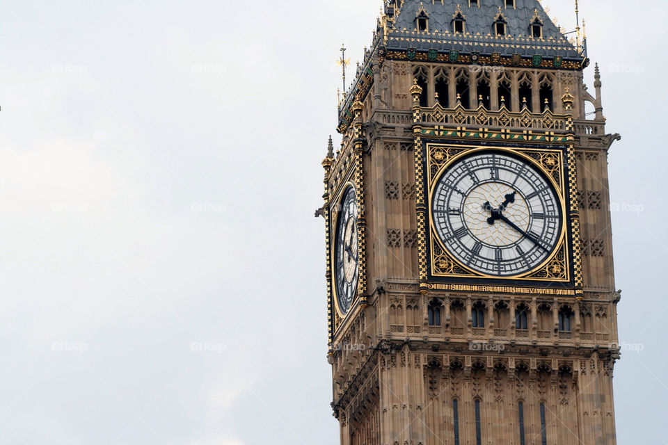of london parliament clock by dannytwotaps