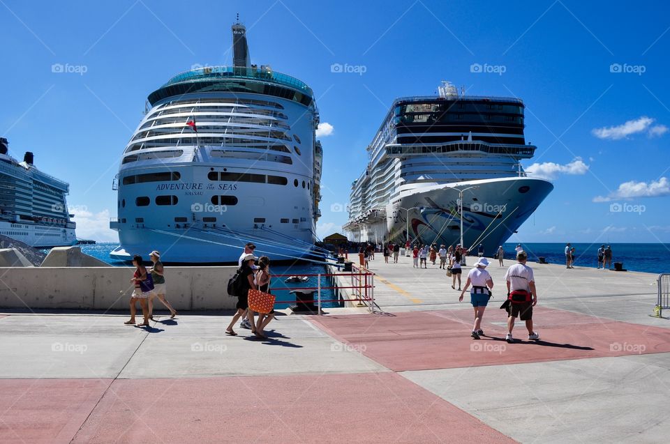 Cruise ships in the port 