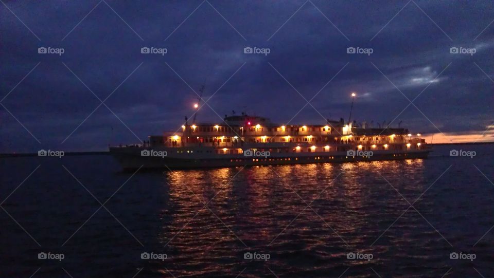 The ship in the port of Dudinka