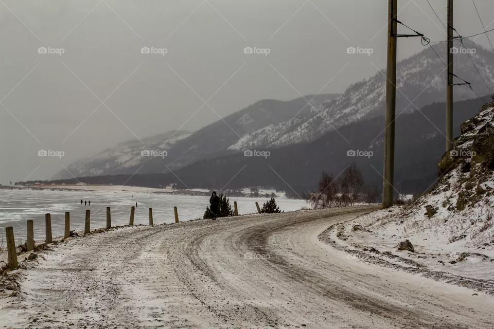 The road leading to the Baikal mountains.