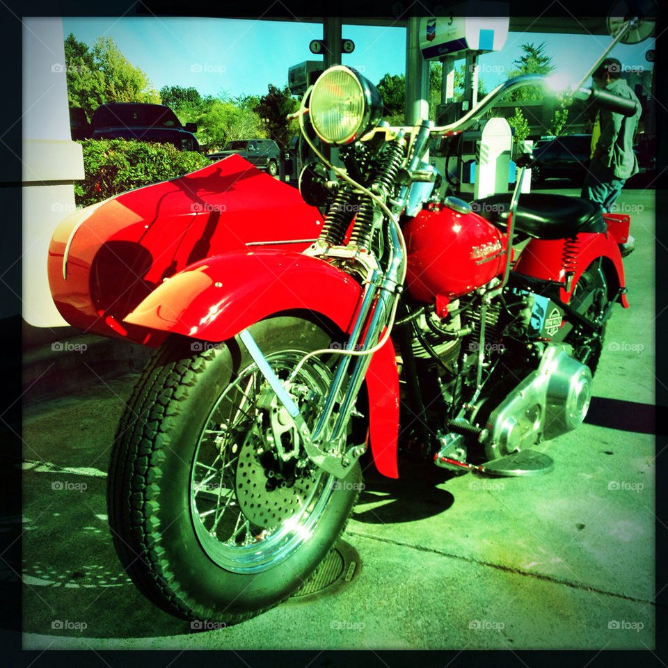 red antique motorcycle harley by gatoritis