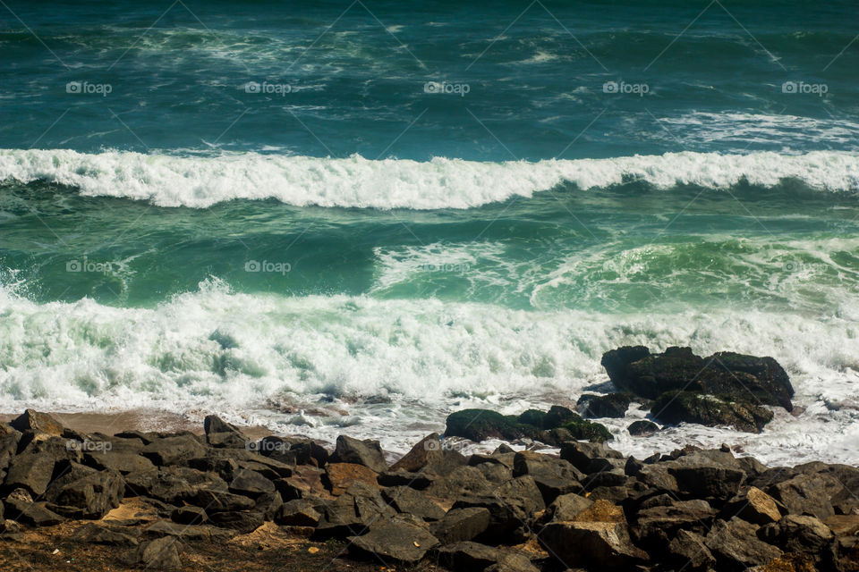 beach 🌊 waves 