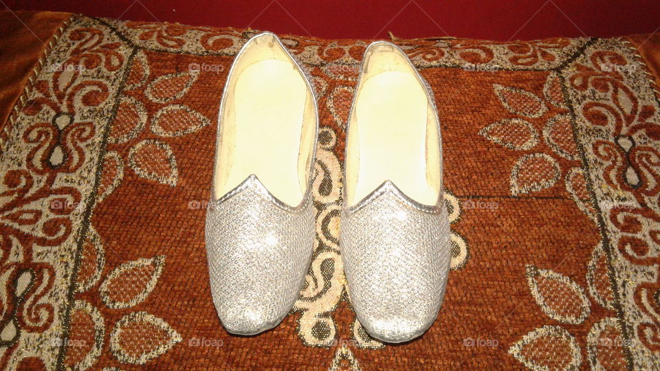 Indian Mojdi  (shoes)